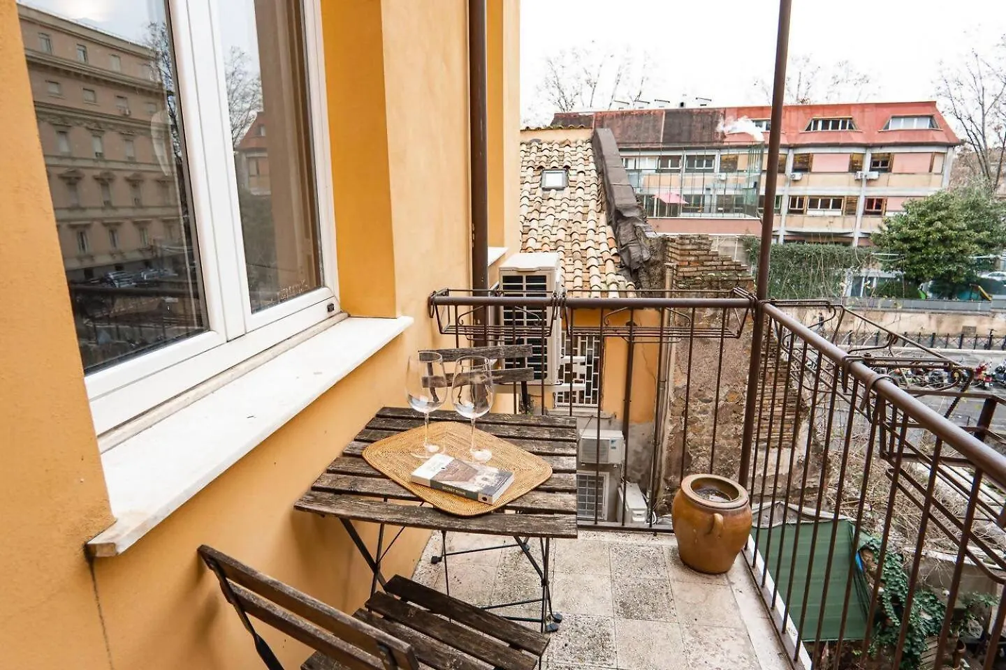 Santa Rufina Apartment Rome